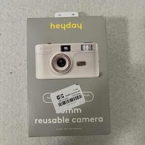 35MM Camera with Built-in Flash - heyday White